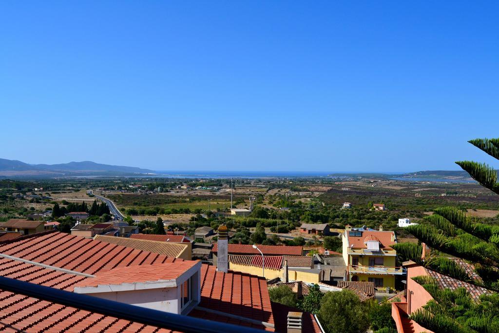 Hotel Costa Antiga SantʼAnna Arresi Buitenkant foto