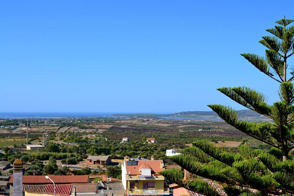 Hotel Costa Antiga SantʼAnna Arresi Buitenkant foto