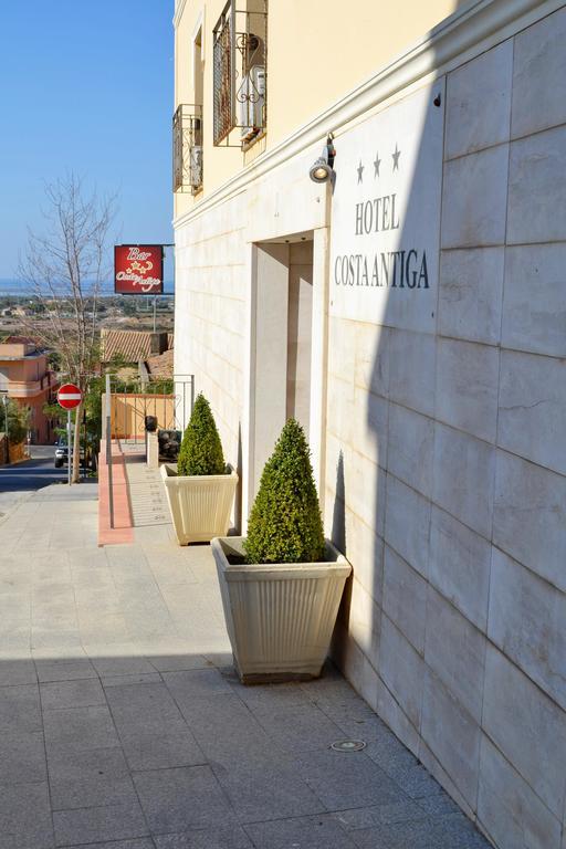 Hotel Costa Antiga SantʼAnna Arresi Buitenkant foto
